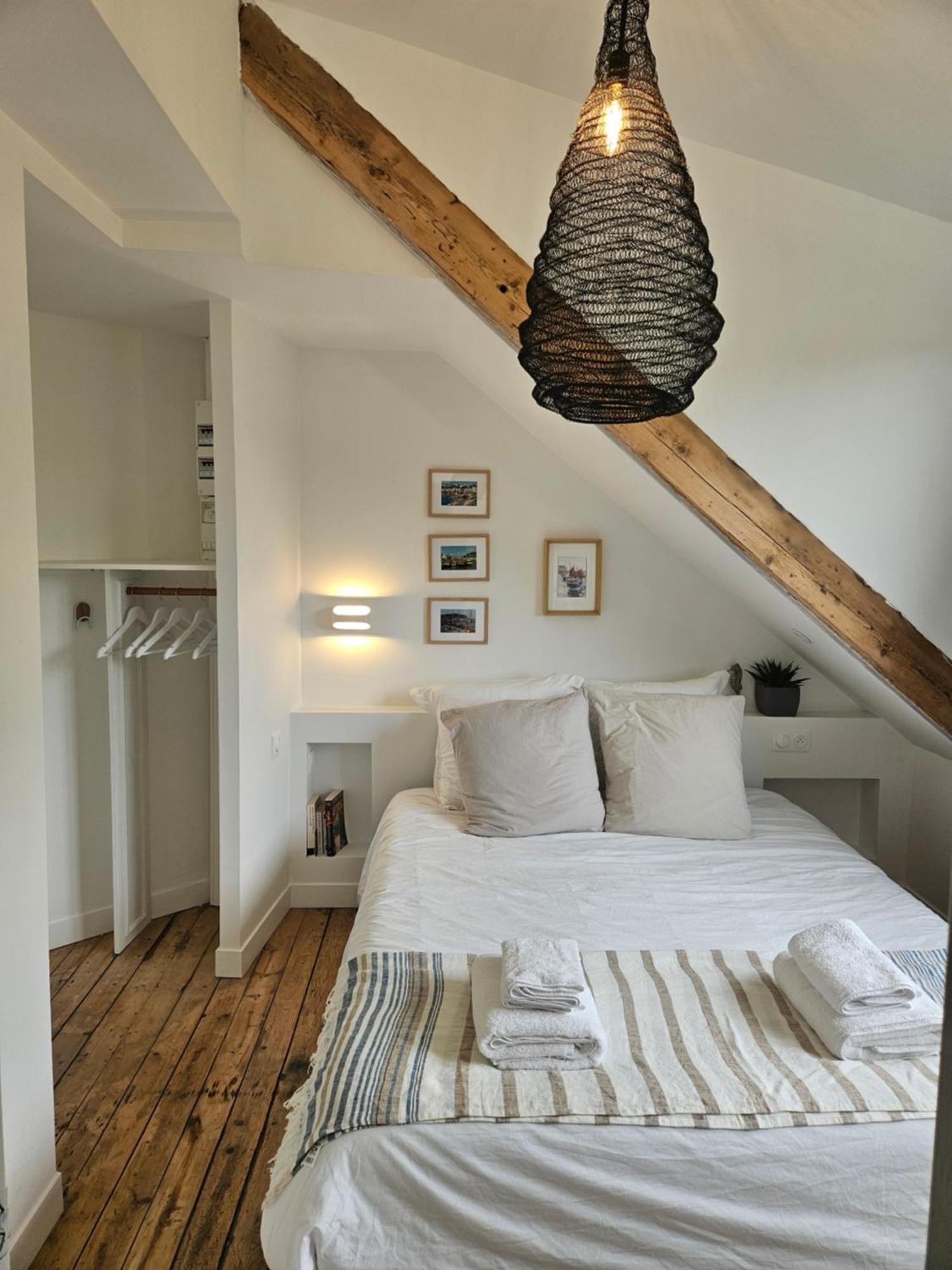 Anatoline Audierne Appart'Hotel Vue Mer - Sea & Harbor Stay Экстерьер фото