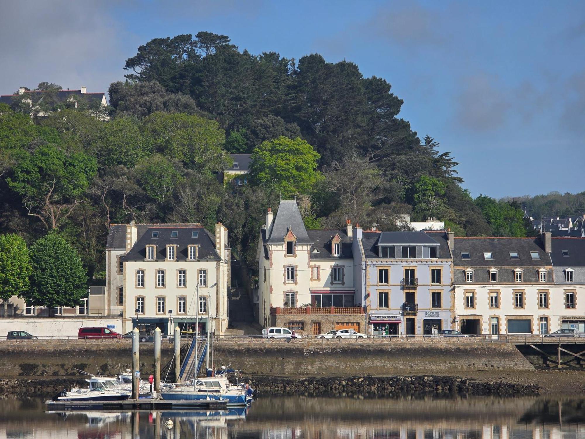 Anatoline Audierne Appart'Hotel Vue Mer - Sea & Harbor Stay Экстерьер фото